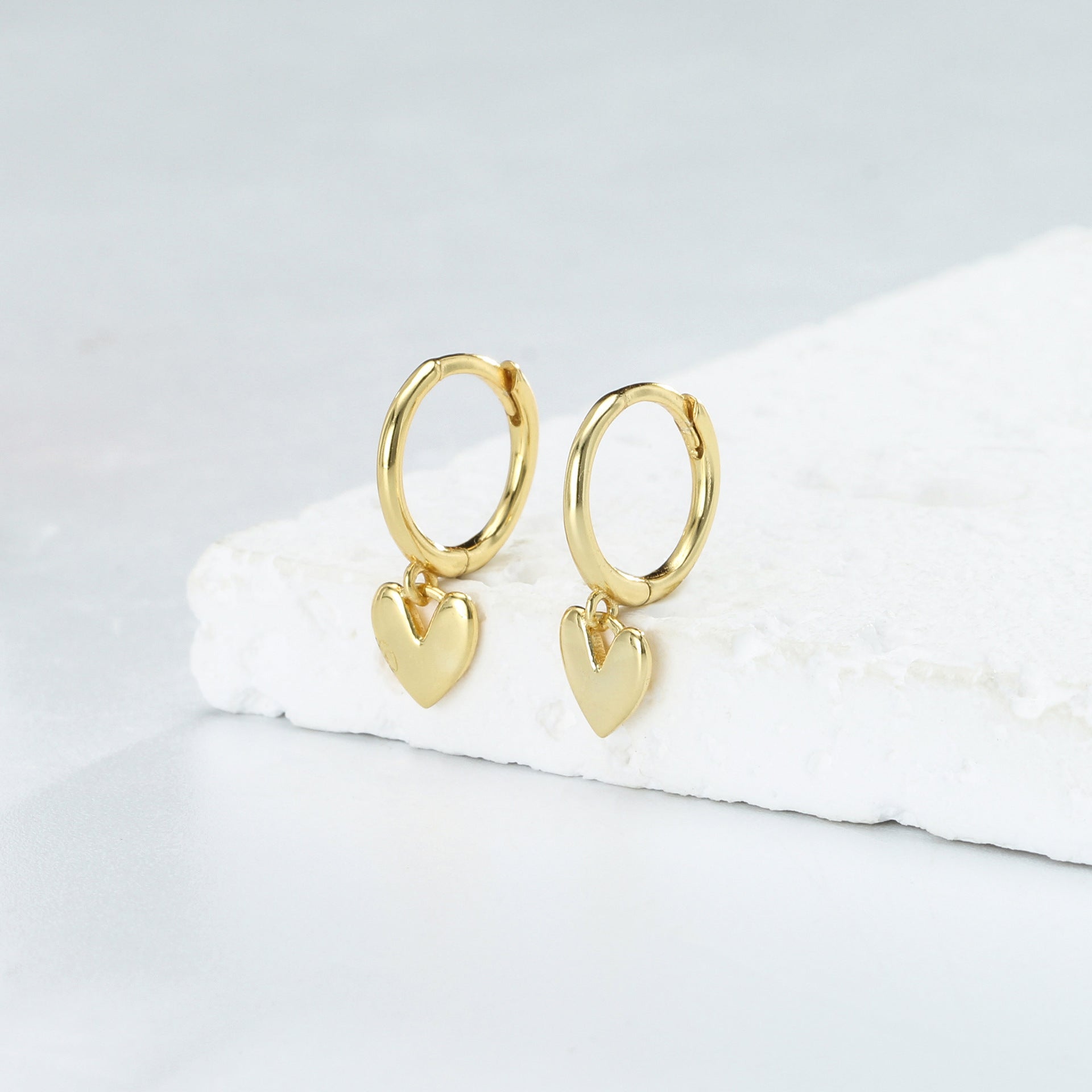 Amore Mini Heart Hoops