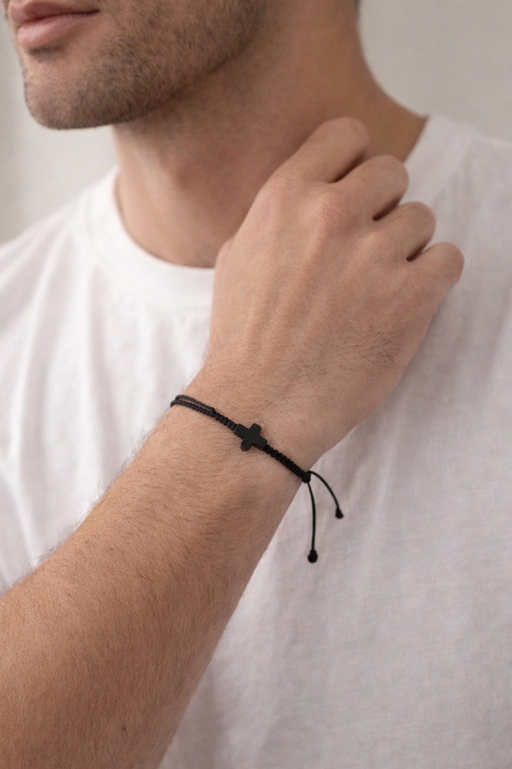Nero Cross Braclet