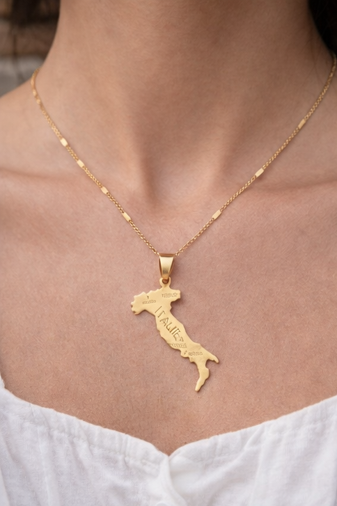 Italia Map Pendant Necklace – Italìe Edition.