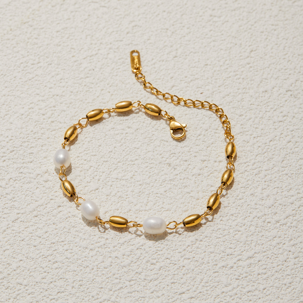 Bella Pearl Bracelet