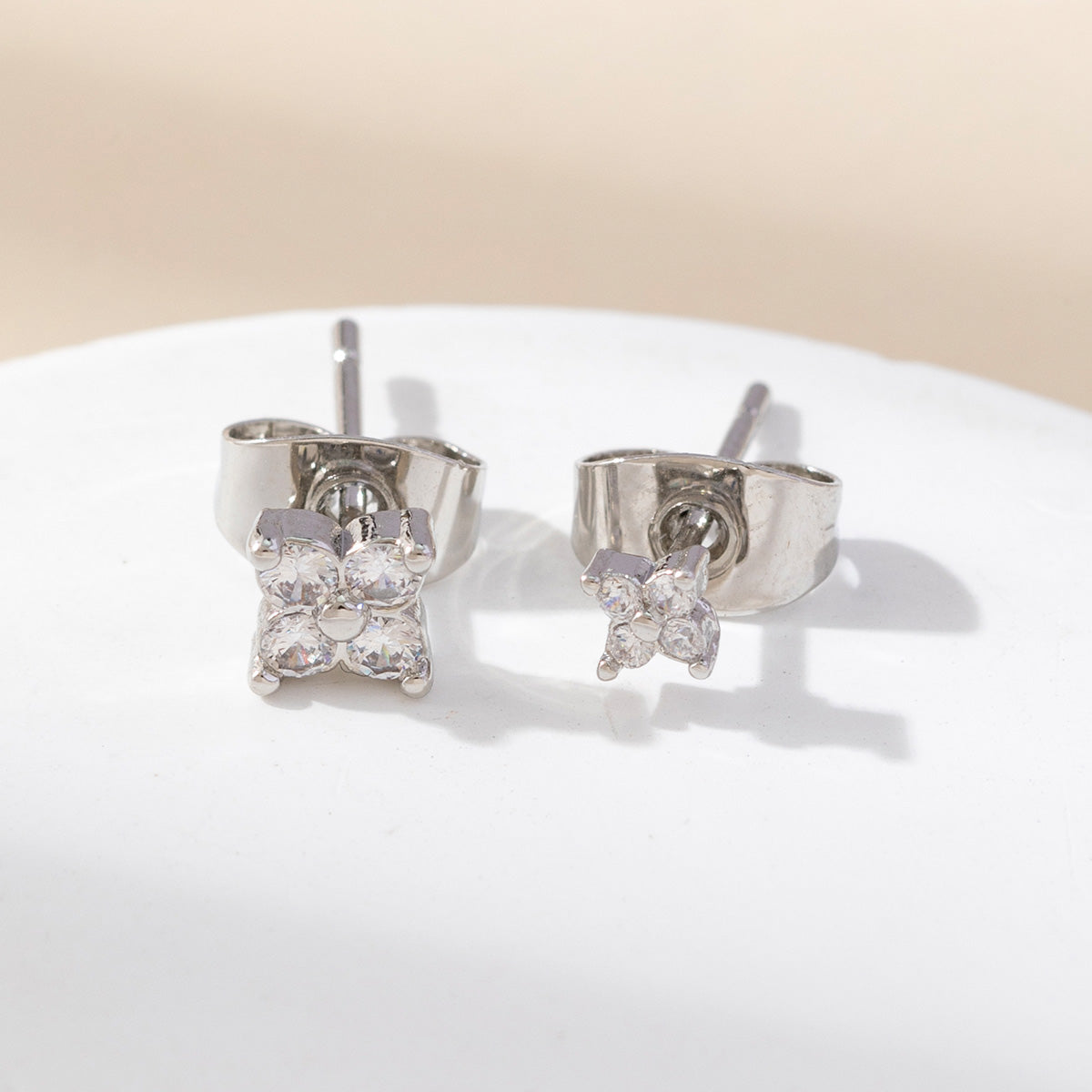 Fiorella Studs