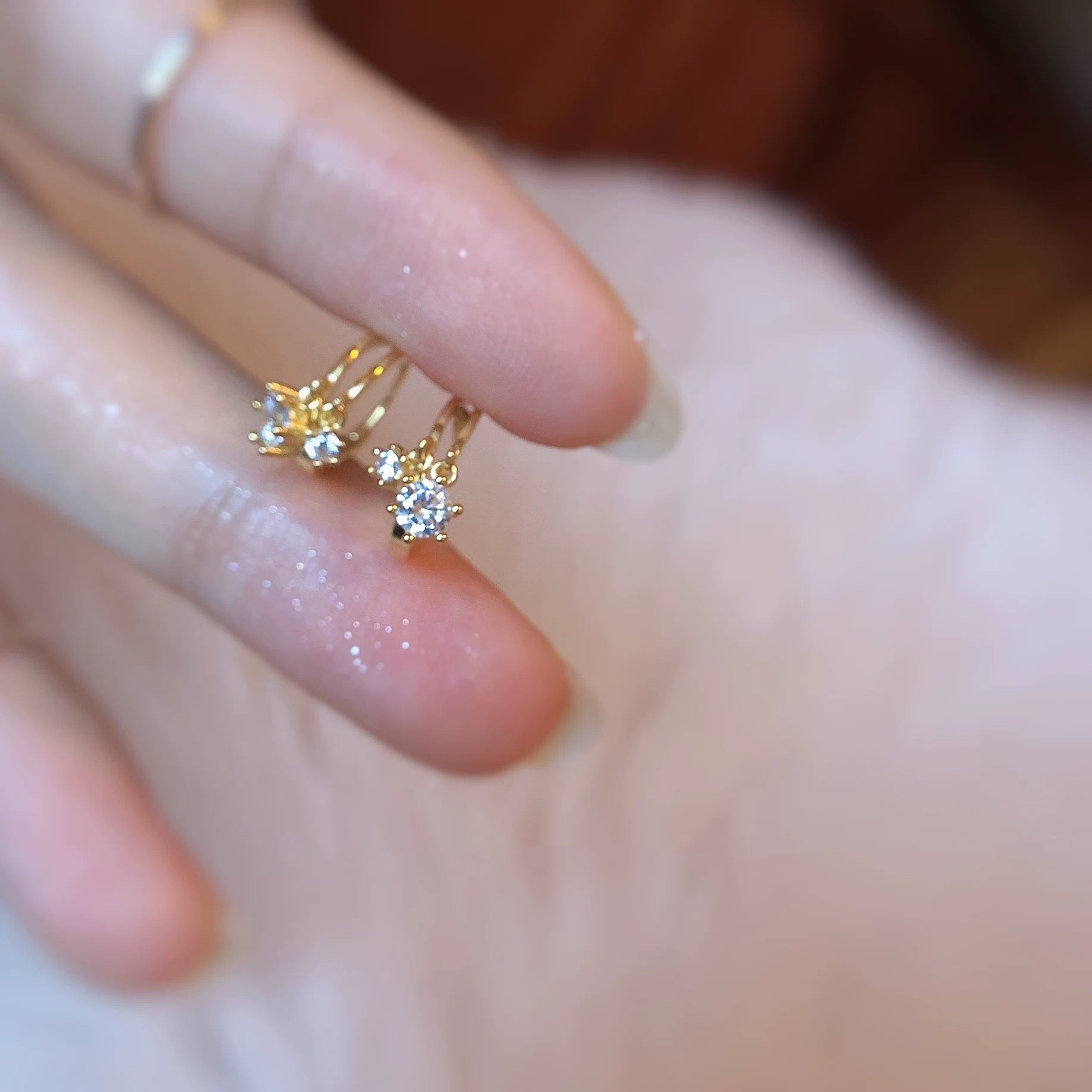 Lucia Studs