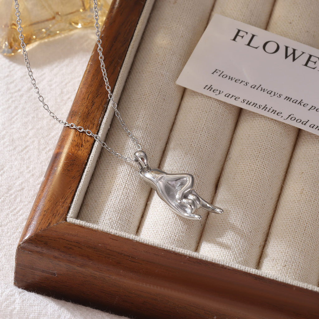 Mano Fortuna Necklace