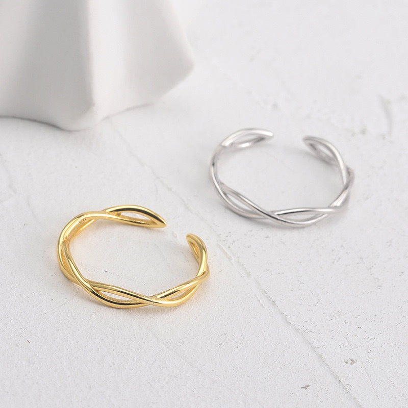 Vita Twist Ring Silver